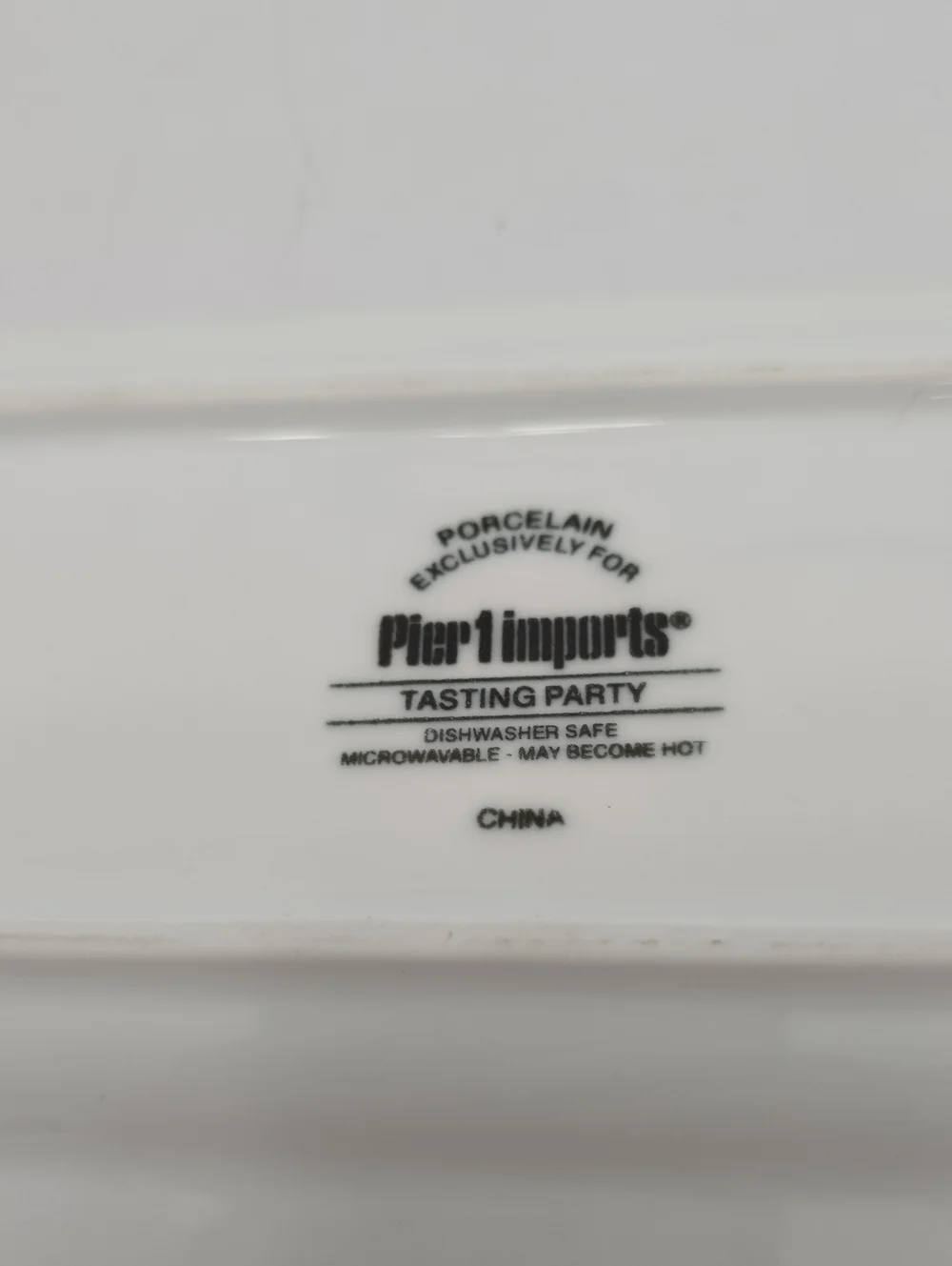 Pier 1 Imports Tasting Party Set Of 4 Tasting Cups And 1 Tray Porcelain White